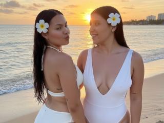 AlanaAndShaira - Live porn &amp; sex cam - 27809762