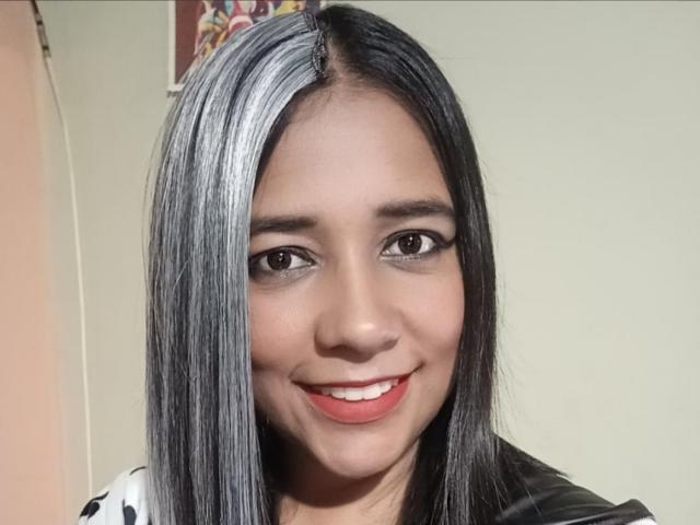 PauletteLoveX - Live sex cam - 27810113