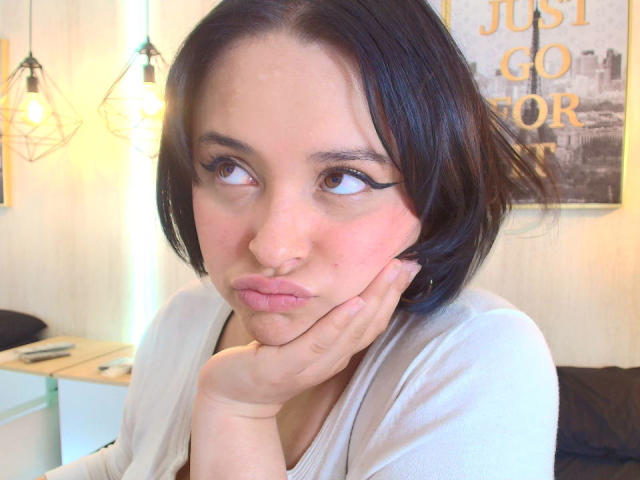 Blueeskyy - Live porn &amp; sex cam - 27810494