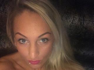 AlphaMaedchen-hot - сексуальная веб-камера в реальном времени - 27810704