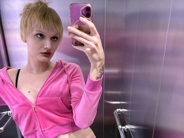 ThaliaWhisper - Sexe cam en vivo - 27812261