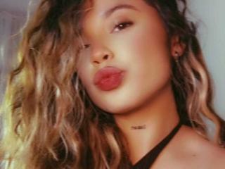 KateZoe - Live porn &amp; sex cam - 27812450