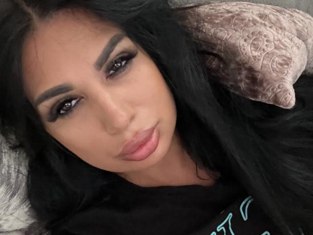 IsaRosa - Live porn &amp; sex cam - 27812855