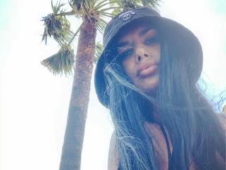 IsaRosa - Live porn &amp; sex cam - 27812897