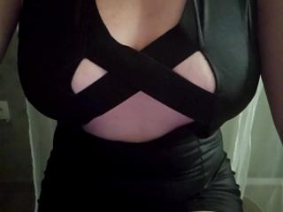 SabrinneSexy - Live porn &amp; sex cam - 27815642