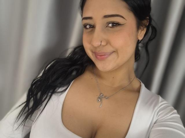 IsaLux - Live porn &amp; sex cam - 27815693