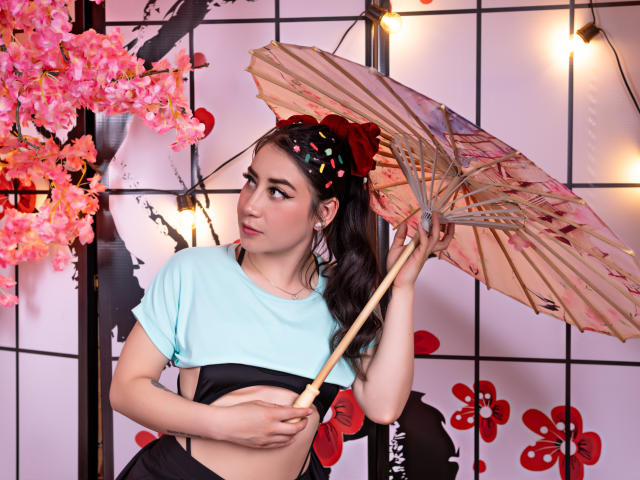 LeahMuniz - Live sex cam - 27816842