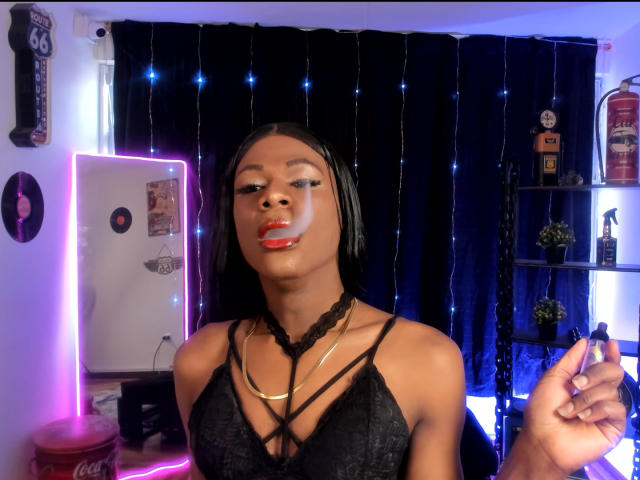 VenusMiller - Live porn &amp; sex cam - 27818996