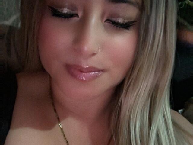 AlessadraJones - 라이브 포르노 &amp; 섹스 캠 - 27819014