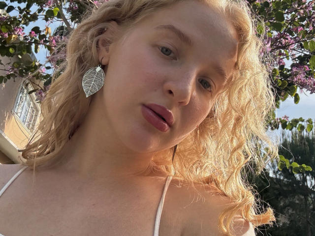 SummerBirch - Live porn &amp; sex cam - 27819266