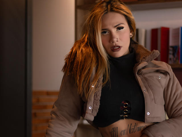 AzhunaStar - Live porn &amp; sex cam - 27819950