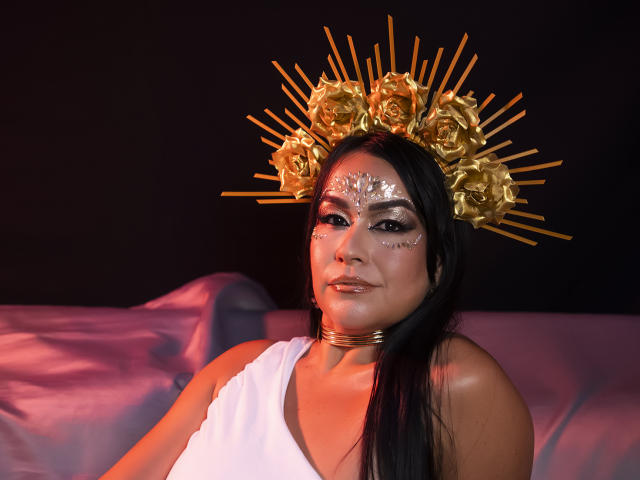 TamaraFoxy - Élő pornó és szexkamera - 27821105