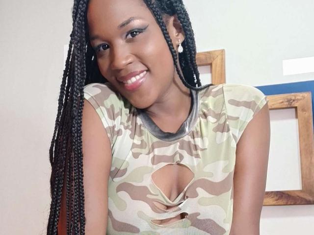 TaniaDoux - Porno na żywo i seks kamera - 27821663