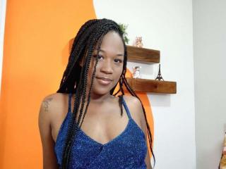 TaniaDoux - Live porn &amp; sex cam - 27821687