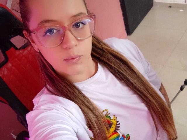 CleareRems - Camera khiêu dâm &amp; quyến rũ trực tiếp - 27822269