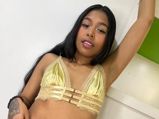 NathalyRossy - Live sex cam - 27822371