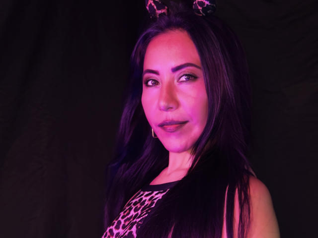 VivienneWest - Live sexe cam - 27822515