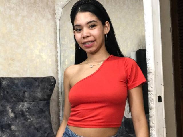 EmaGarces - Live porn &amp; sex cam - 27823874
