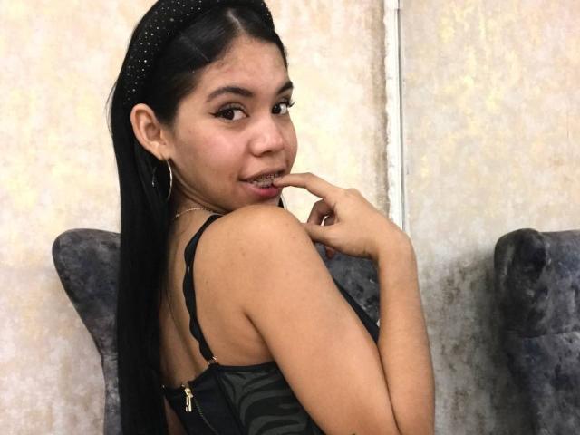 EmaGarces - Élő pornó és szexkamera - 27823886