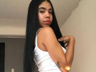EmaGarces - Live sex cam - 27823901