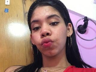 EmaGarces - Live sex cam - 27824189