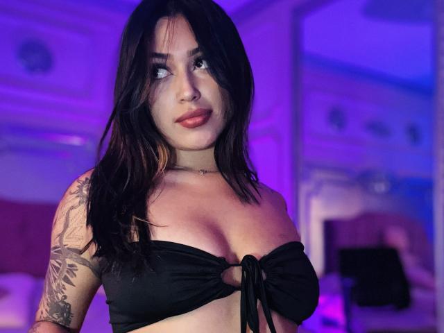 KatianPierce - Live porn &amp; sex cam - 27825515