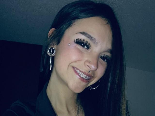 MarietteJones - Live porn &amp; sex cam - 27826259