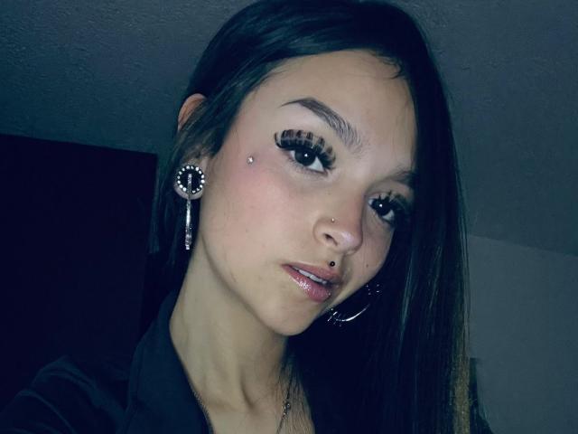 MarietteJones - Live porn &amp; sex cam - 27826301