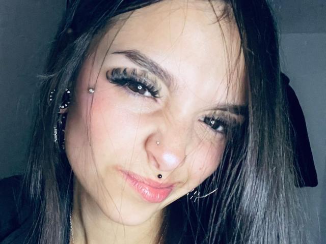 MarietteJones - Live porn &amp; sex cam - 27826352