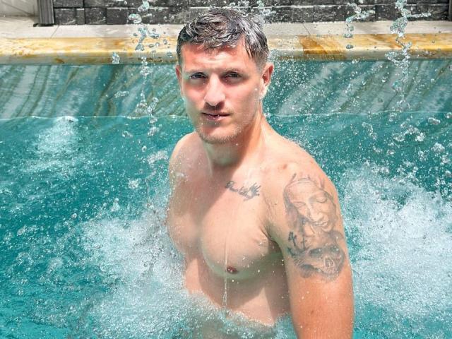 SexeSauvageTrioK - Sexe cam en vivo - 27826865