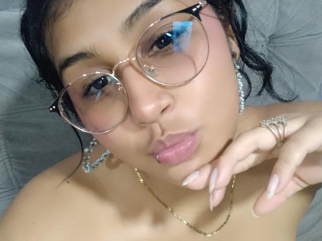 EmiilyJohamson - Sexe cam en vivo - 27828266