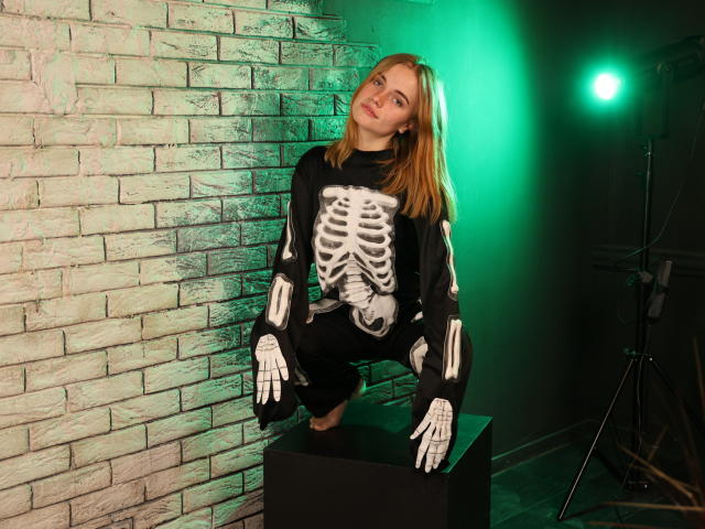 MargaritaKis - Live porn &amp; sex cam - 27830123