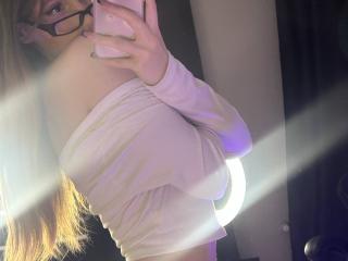 ElfinVibes - Live porn &amp; sex cam - 27830300