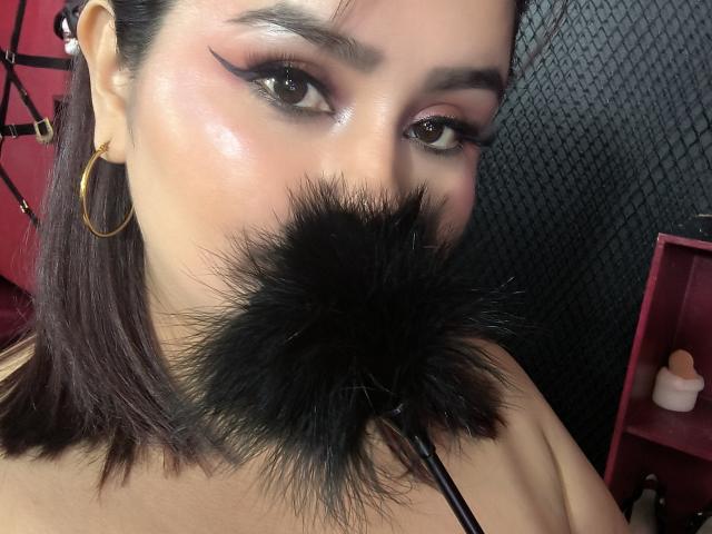 FlaviaSaenz - Live porn &amp; sex cam - 27830351