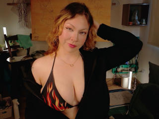 KrystalViolet - Live sex cam - 27831131