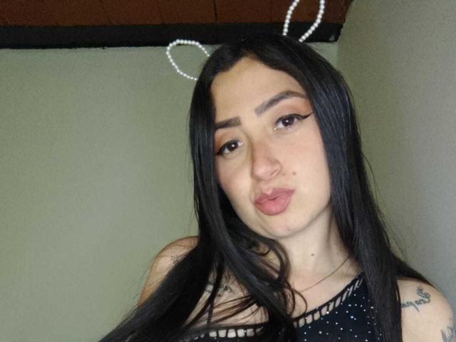 JuliethCruz - Live porn &amp; sex cam - 27832937