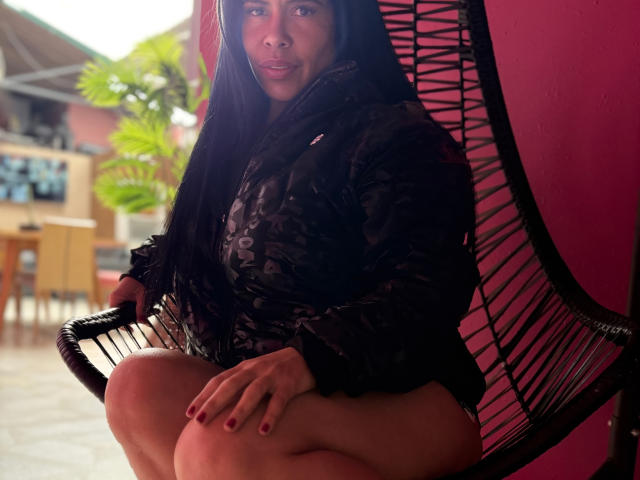 SofiaLustery - 라이브 포르노 &amp; 섹스 캠 - 27833606