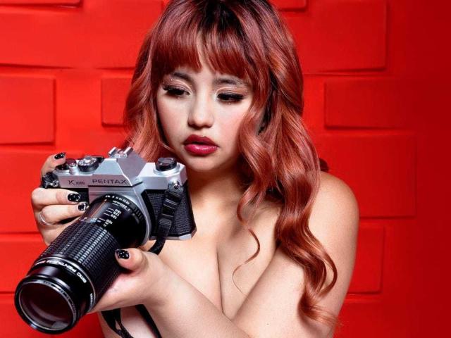 BelleVivienne69 - Live porn &amp; sex cam - 27834434