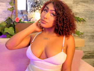 AmberQueeny - Live porn &amp; sex cam - 27834521