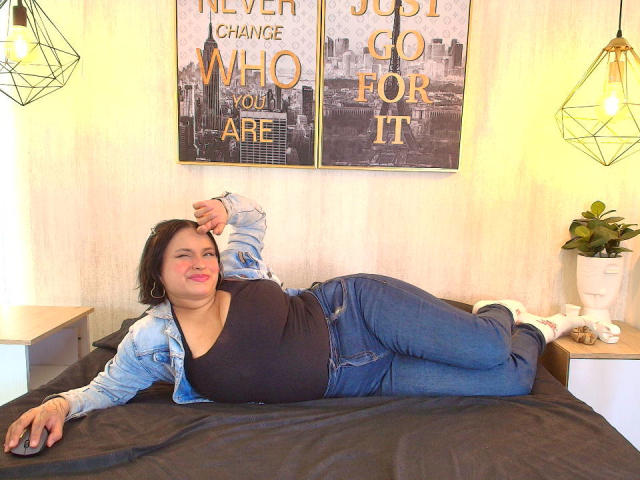 Blueeskyy - Live porn &amp; sex cam - 27835199