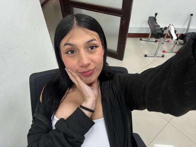 SophieBeaumont - Live sex cam - 27835460