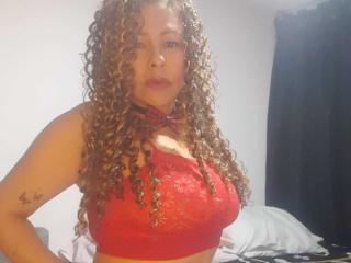 MiaAmoretti - Live porn &amp; sex cam - 27836552