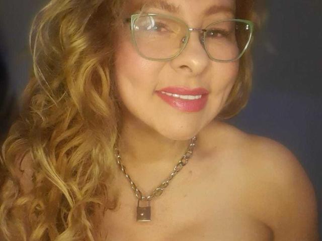 MiaAmoretti - Sexe cam en vivo - 27836564