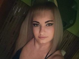 MiLaHottiest - Live porn &amp; sex cam - 27838535