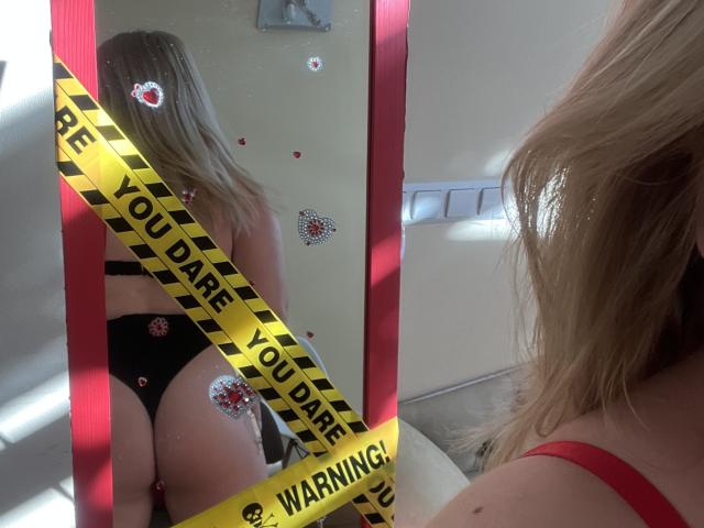 DiLaria - Live porn &amp; sex cam - 27842249