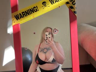 DiLaria - Live porn &amp; sex cam - 27842372