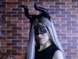 MichaelaMistress - Live porn &amp; sex cam - 27842645