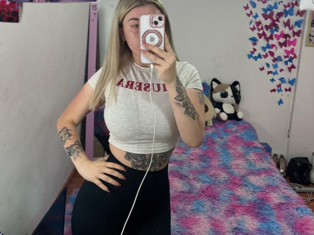 SammyViolet - Live porn &amp; sex cam - 27845708