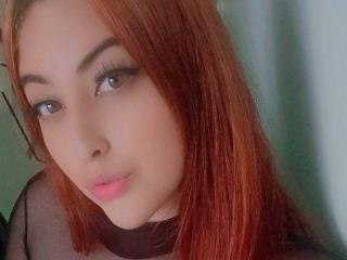 EmaRedFire - Live sex cam - 27846110