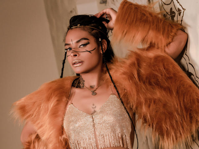 EmmaEbony - Live porn &amp; sex cam - 27846944